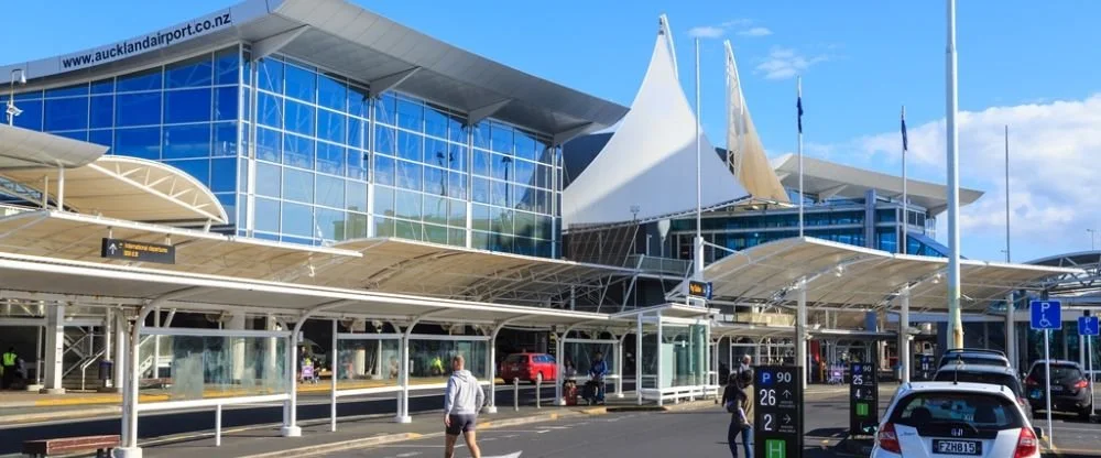 United Airlines AKL Terminal