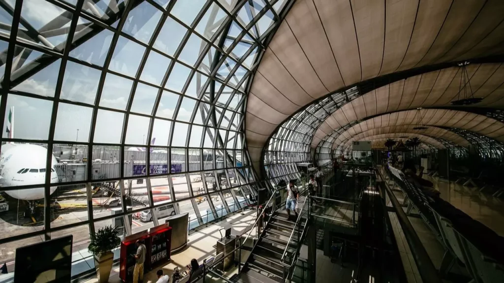 United Airlines LHR Terminal