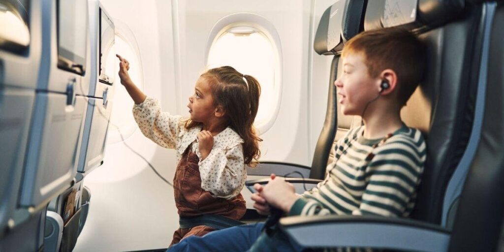 Can Minors Fly Alone on Delta Airlines