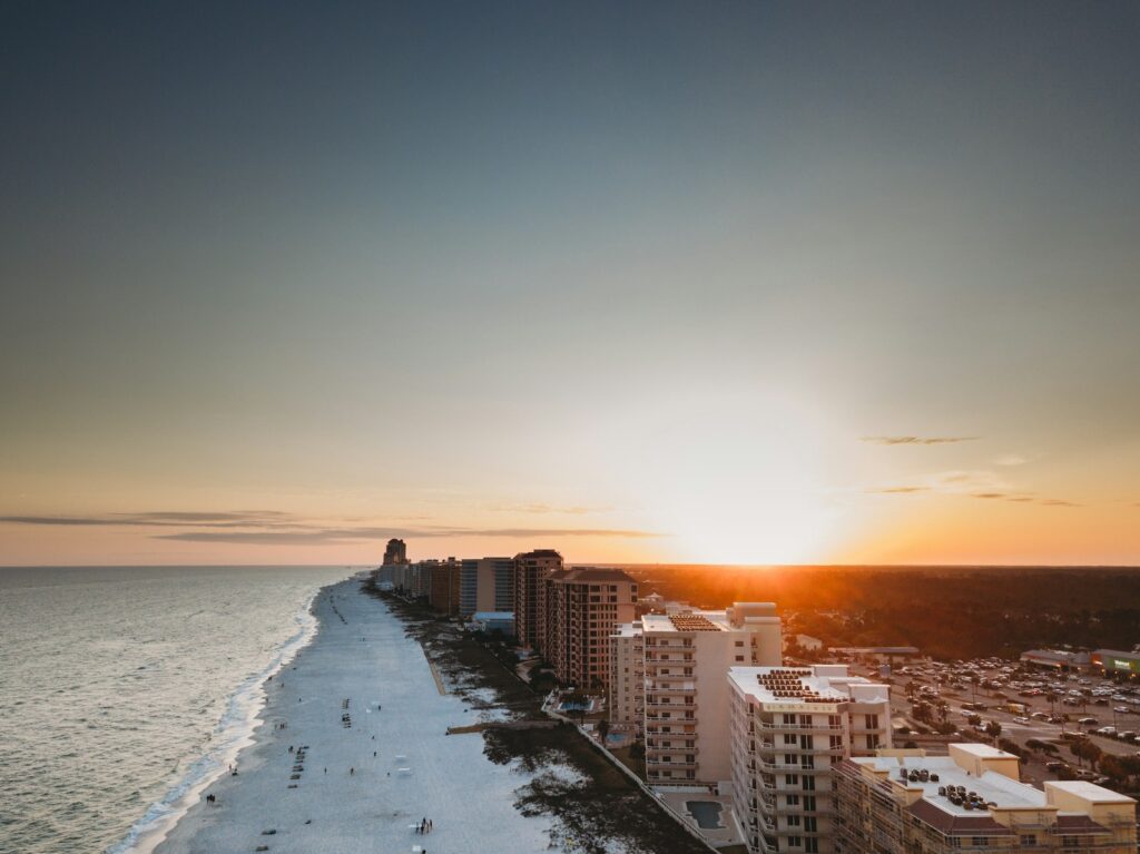 Closest Airport to Orange Beach